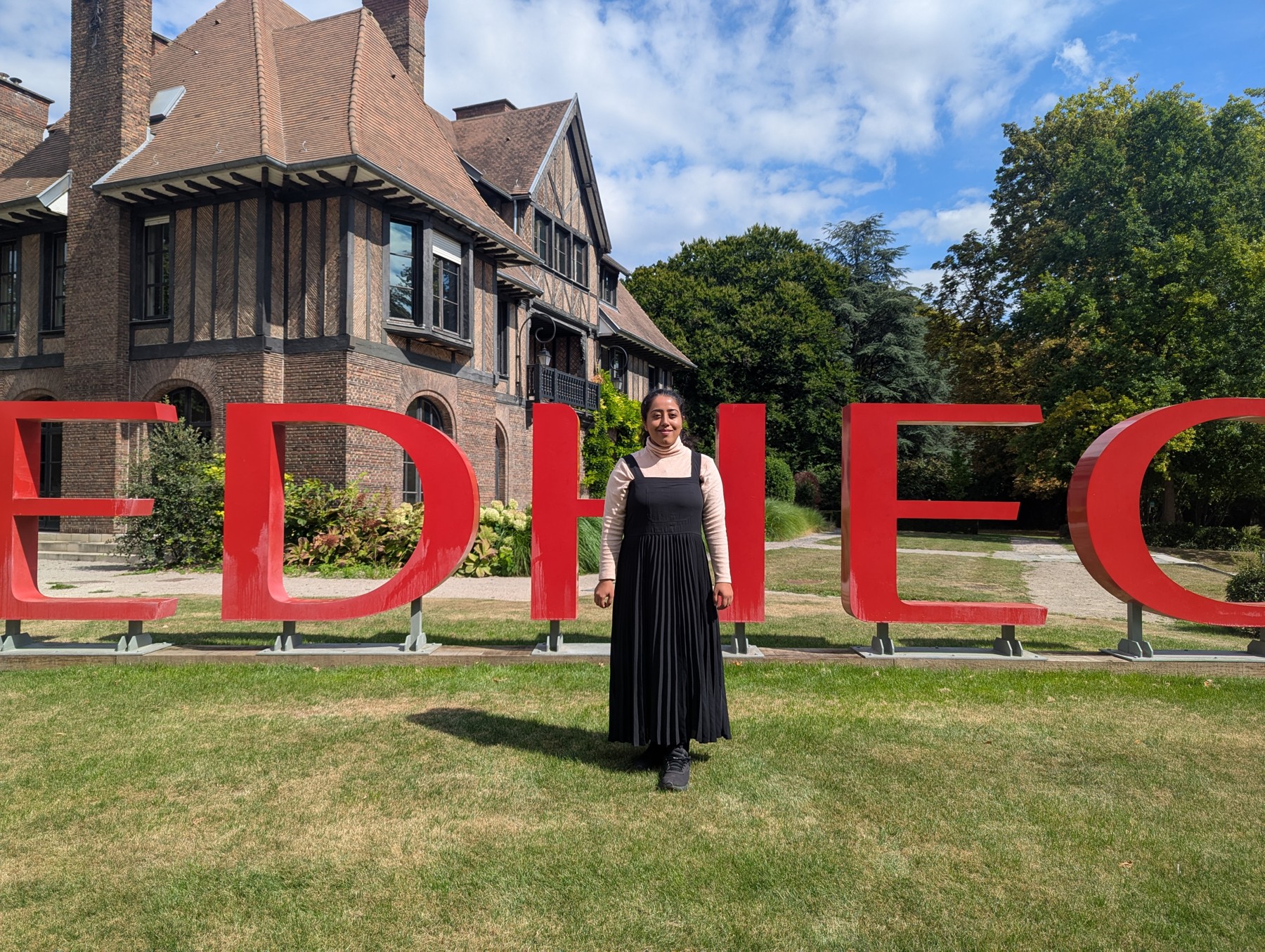 Tanisha at the EDHEC campus